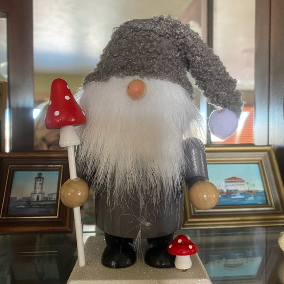 Meet your Posher, RobinAnn - Picture 12 of 15